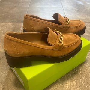 Sam Edelman sued loafers